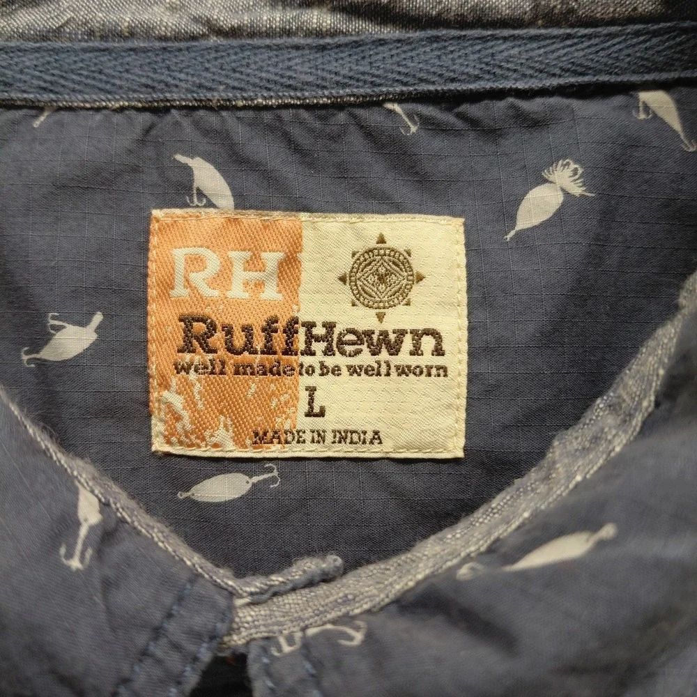 Ruff Hewn Blue Fishing Lure Chambray Mens LARGE Long Sleeve Button Up Shirt Fish